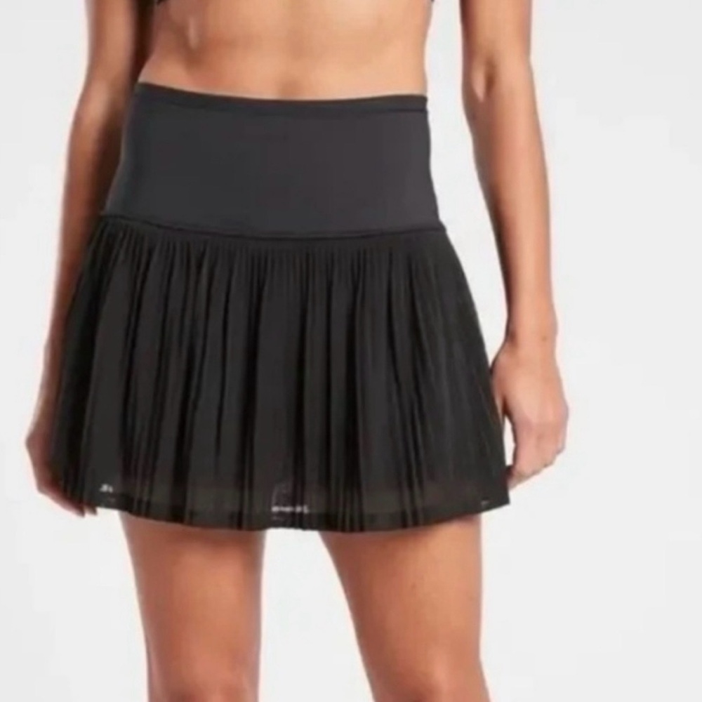 ATHLETA A-Game Mesh Pleated Skort 13.5” Black Size Medium